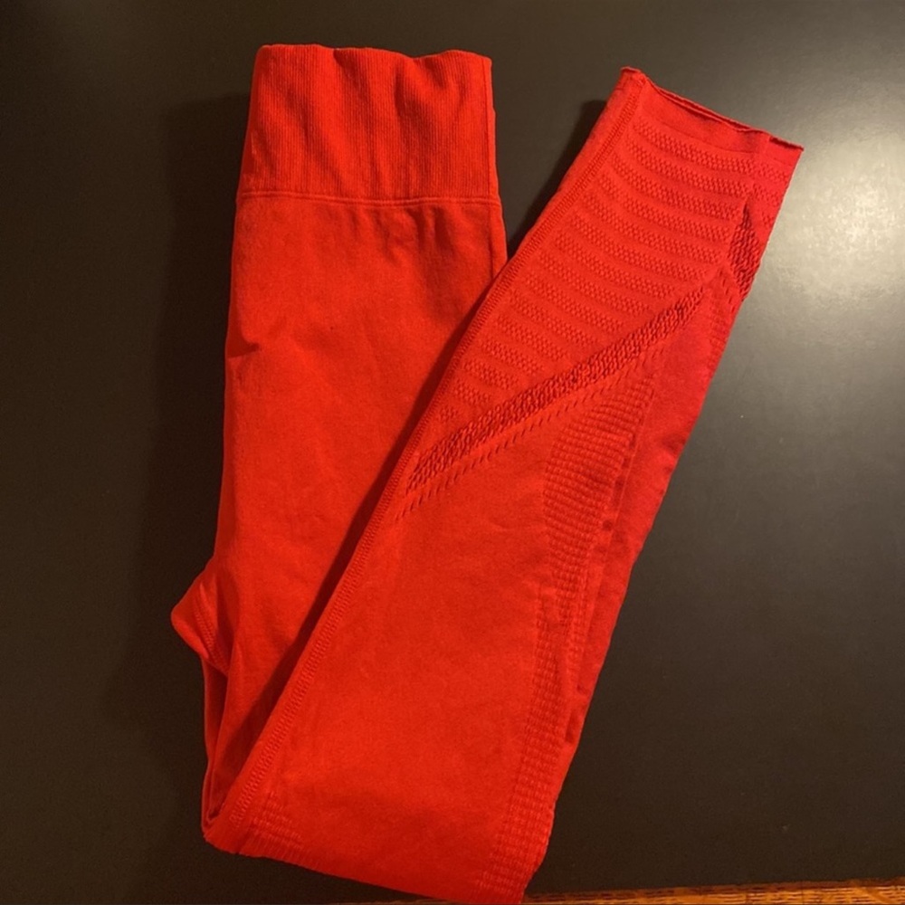 Workout gym fabletics outdoor SculptKnit red set - Picture 2 of 6